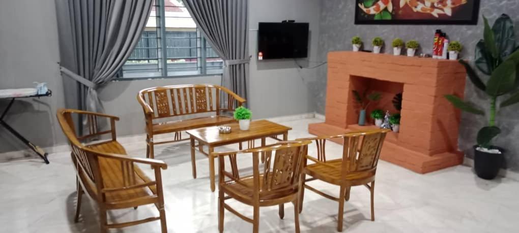 Weng Kong Homestay Slim River Rum bild