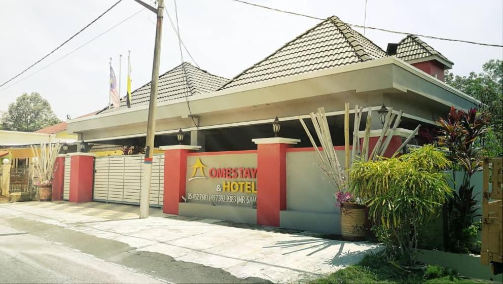 Weng Kong Homestay Slim River Exteriör bild